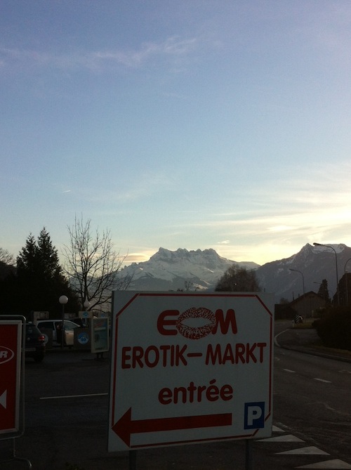 Let's Ski, Surf & Dance