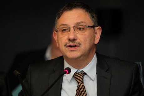 1044402_1224725_460x306