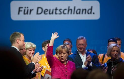 angela-merkel-lors-d-un-meeting-de-campagne-le-21-septembre-_1278781