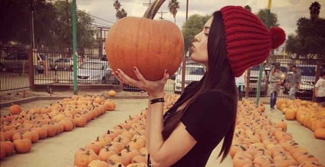 bonnet-pompom-rouge-halloween