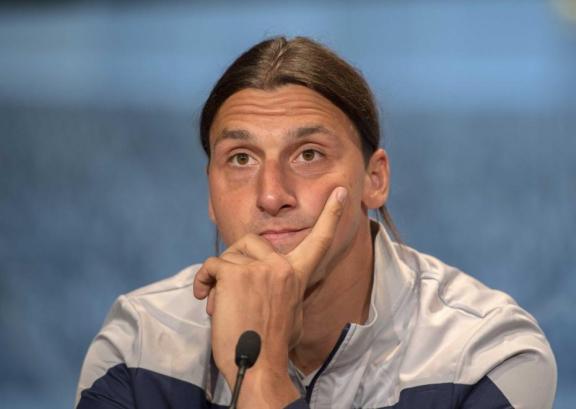 zlatan-s-ennuie-t-il-au-football