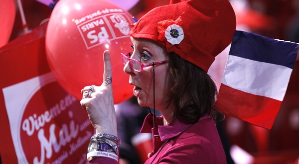 meeting-hollande-bercy-supportrice