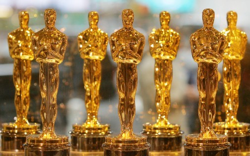7770100682_les-statuettes-des-oscars-le-23-janvier-2006-a-new-york-archives
