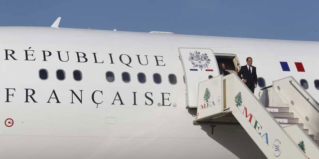 Pour-voter-a-Tulle-Francois-Hollande-a-fait-l-aller-retour-en-Falcon