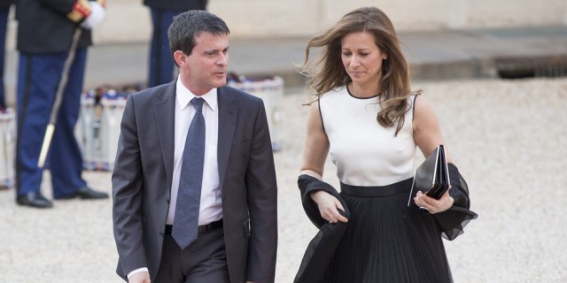 Quand-Arielle-Dombasle-et-Laeticia-Hallyday-parlent-de-leur-copine-Anne-Gravoin-femme-de-Manuel-Valls