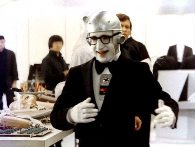 woody-et-les-robots-73-01-g