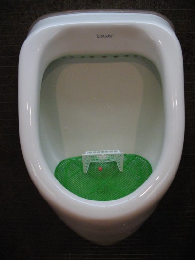 Urinal_football France #CM2014
