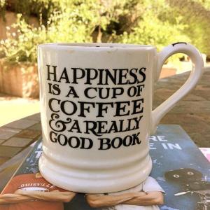 coffee-and-book-mug