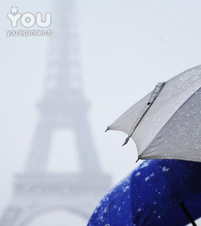 11312-la-tour-eiffel-sous-la-neige-depuis-le-trocadero-~-paris